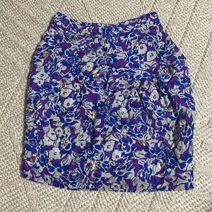 Beautiful floral silk skirt with lining